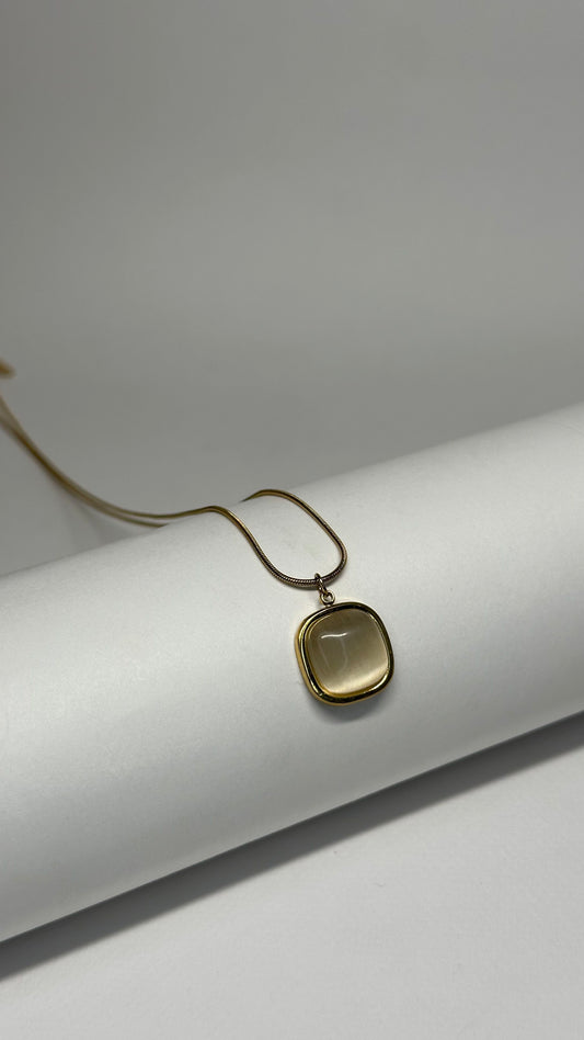 Luminous Goldstone Pendant - Zyro