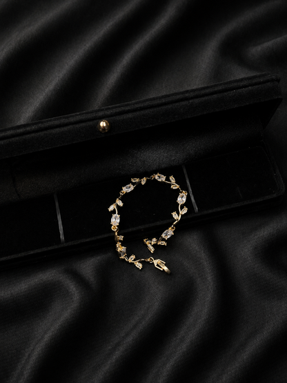 Tulip Bloom Bracelet – Floral Crystal Bracelet