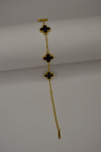 Elegant Clover Bracelet - Zyro