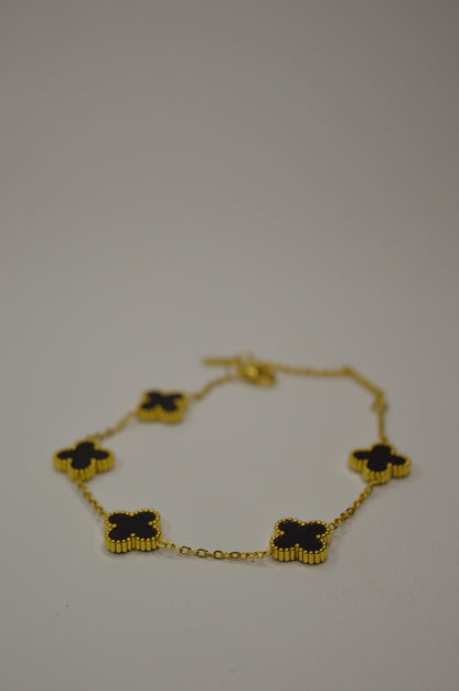 Elegant Clover Bracelet - Zyro
