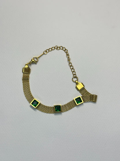 Elegant Gold Mesh Bracelet Zyro