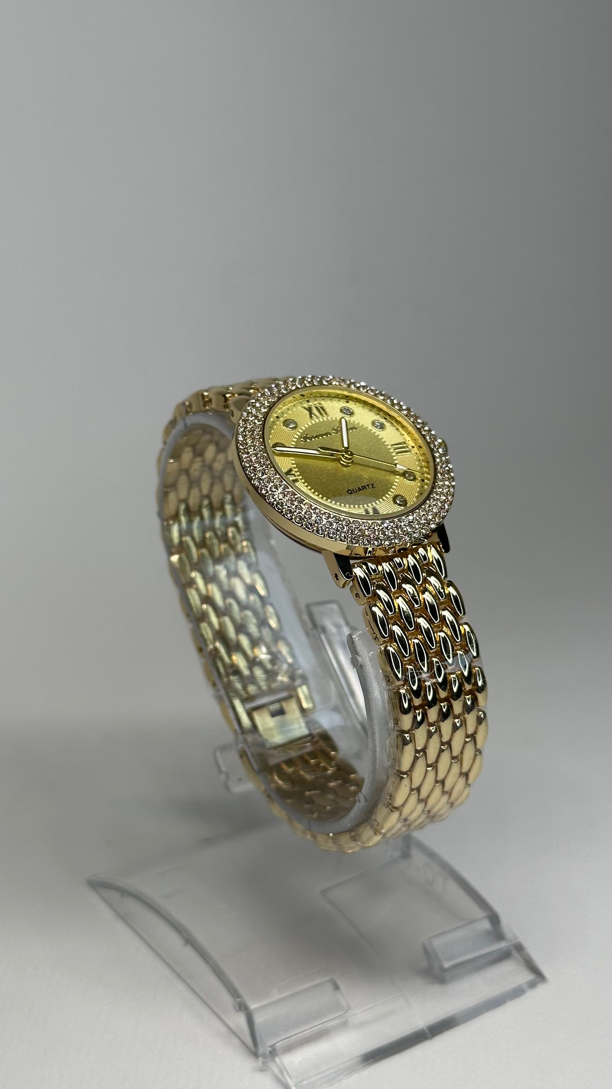 Elegant Crystal Luxe (Gold Edition) - Zyro