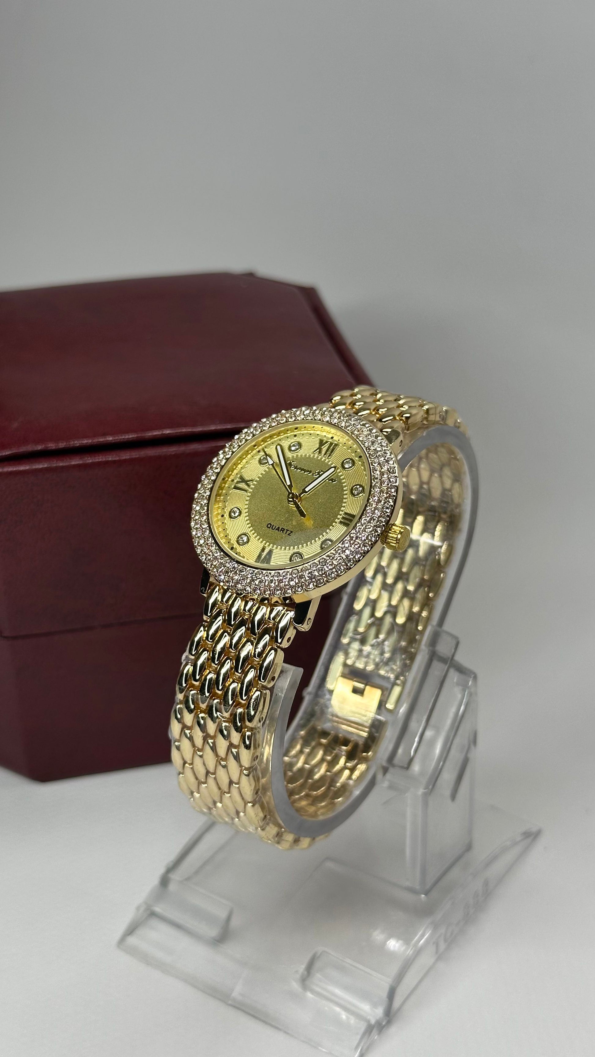Elegant Crystal Luxe (Gold Edition) - Zyro