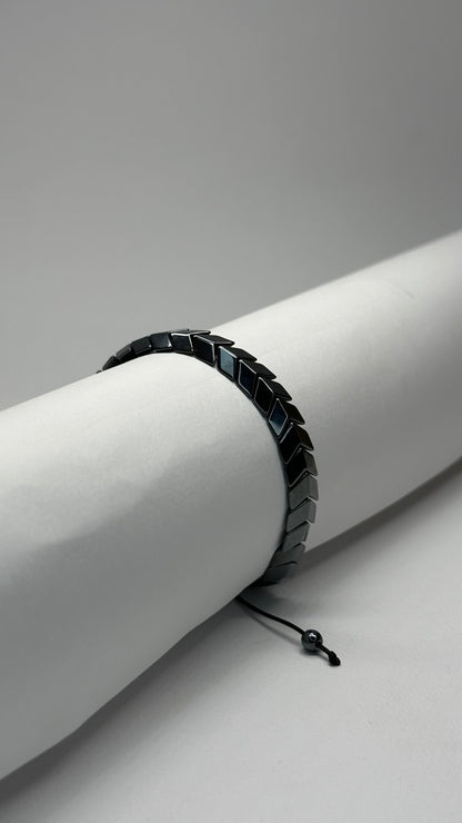 Chevron Chain Adjustable Bracelet - Zyro