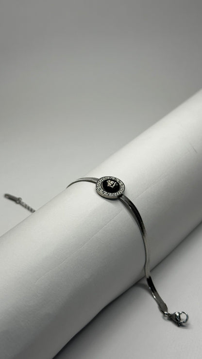 Glint Medusa Bracelet - Zyro