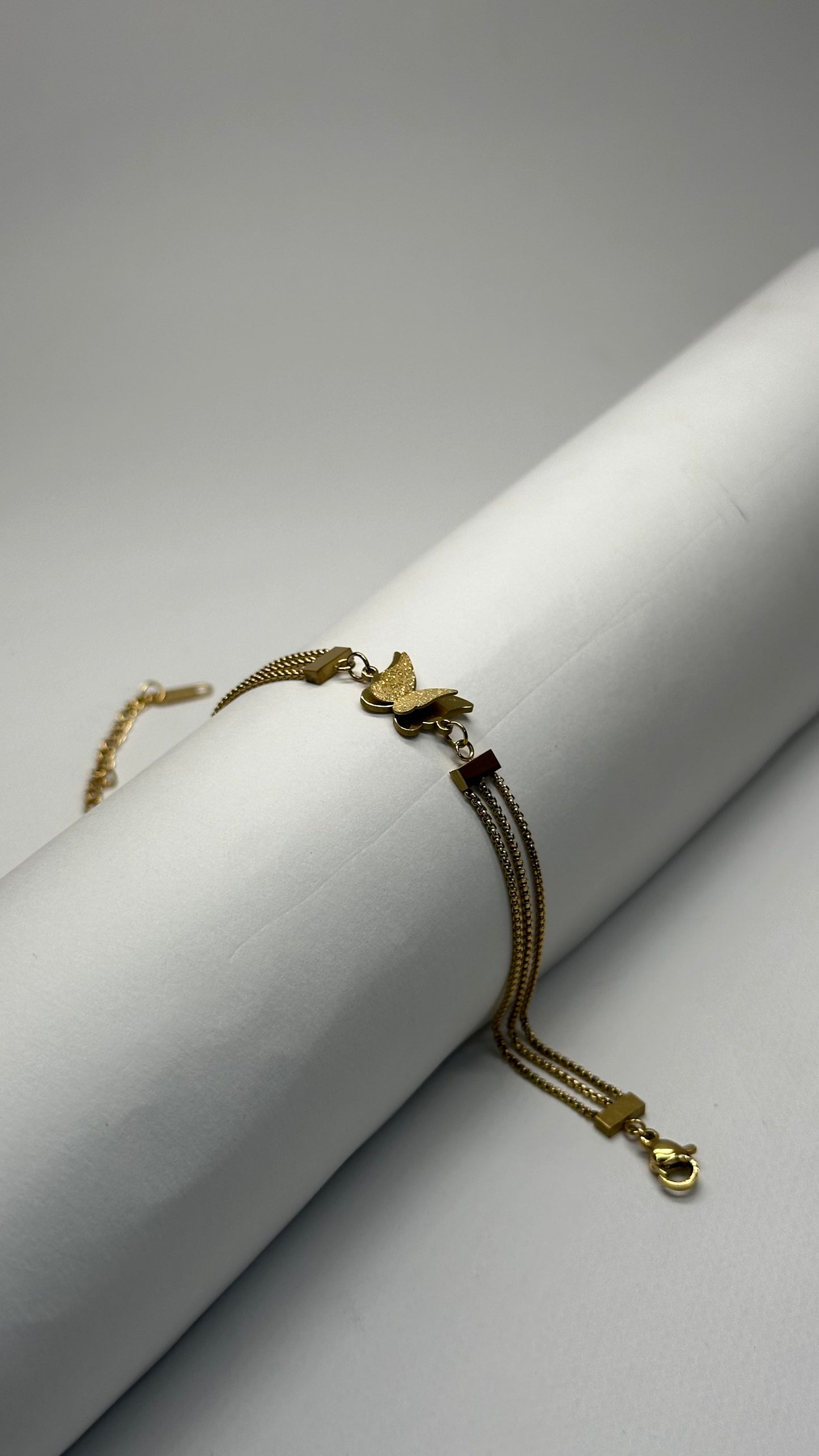 Butterfly Bloom Bracelet - Zyro
