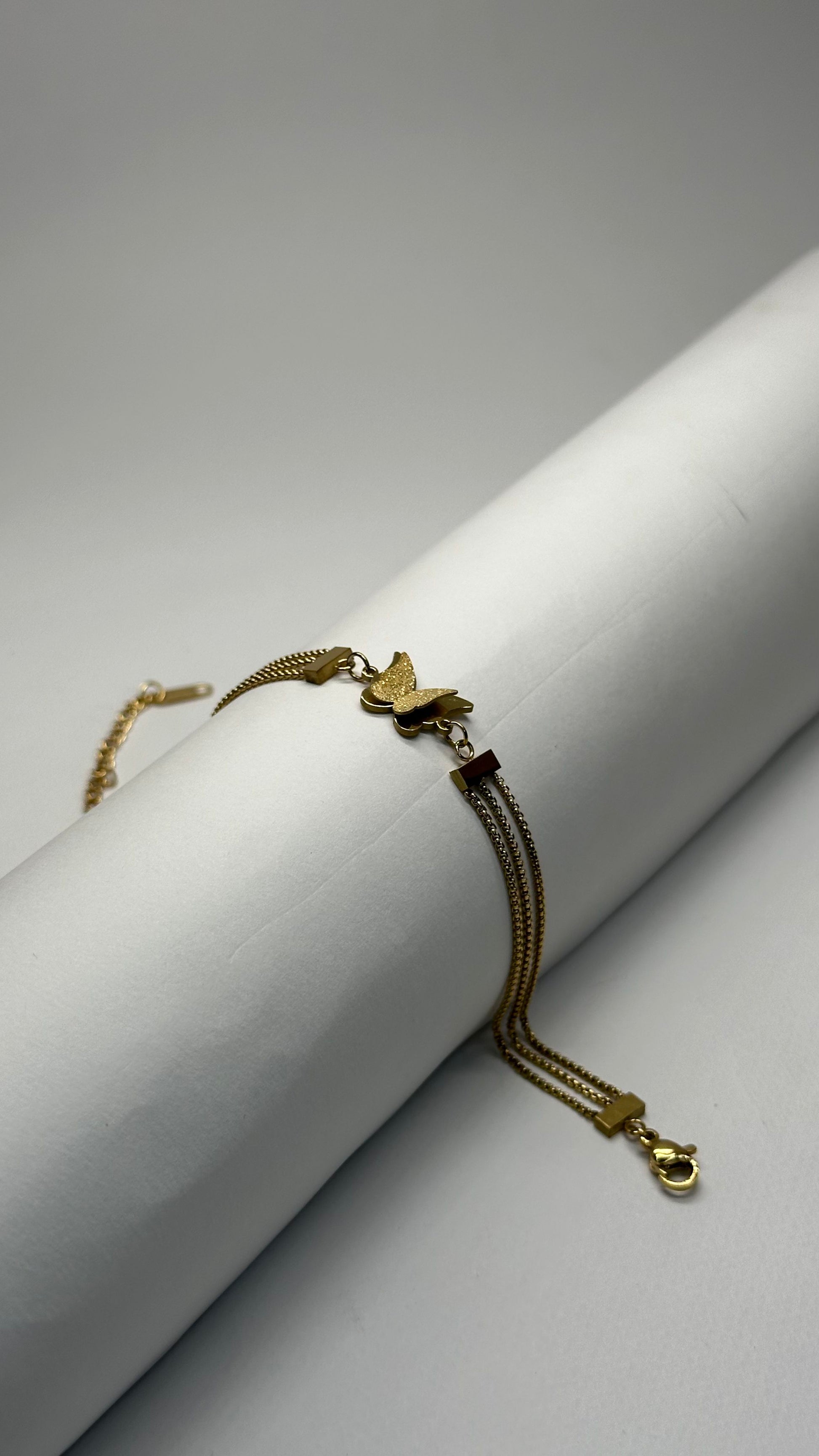 Butterfly Bloom Bracelet - Zyro