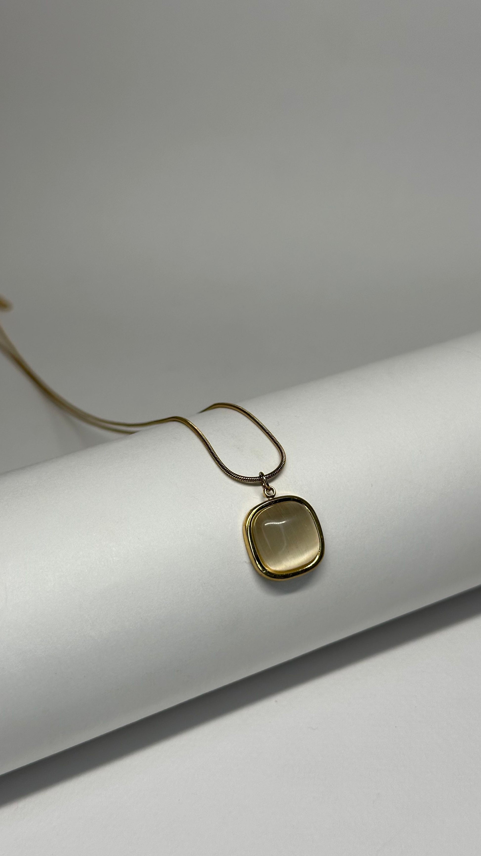 Luminous Goldstone Pendant - Zyro