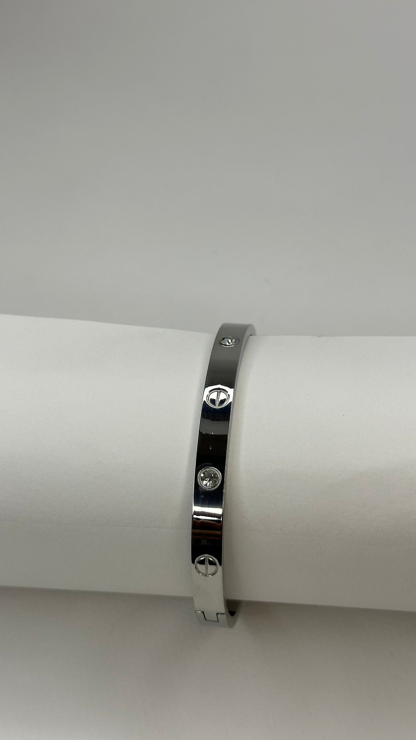Radiant Charm Bangle with Crystal Detailing - Zyro