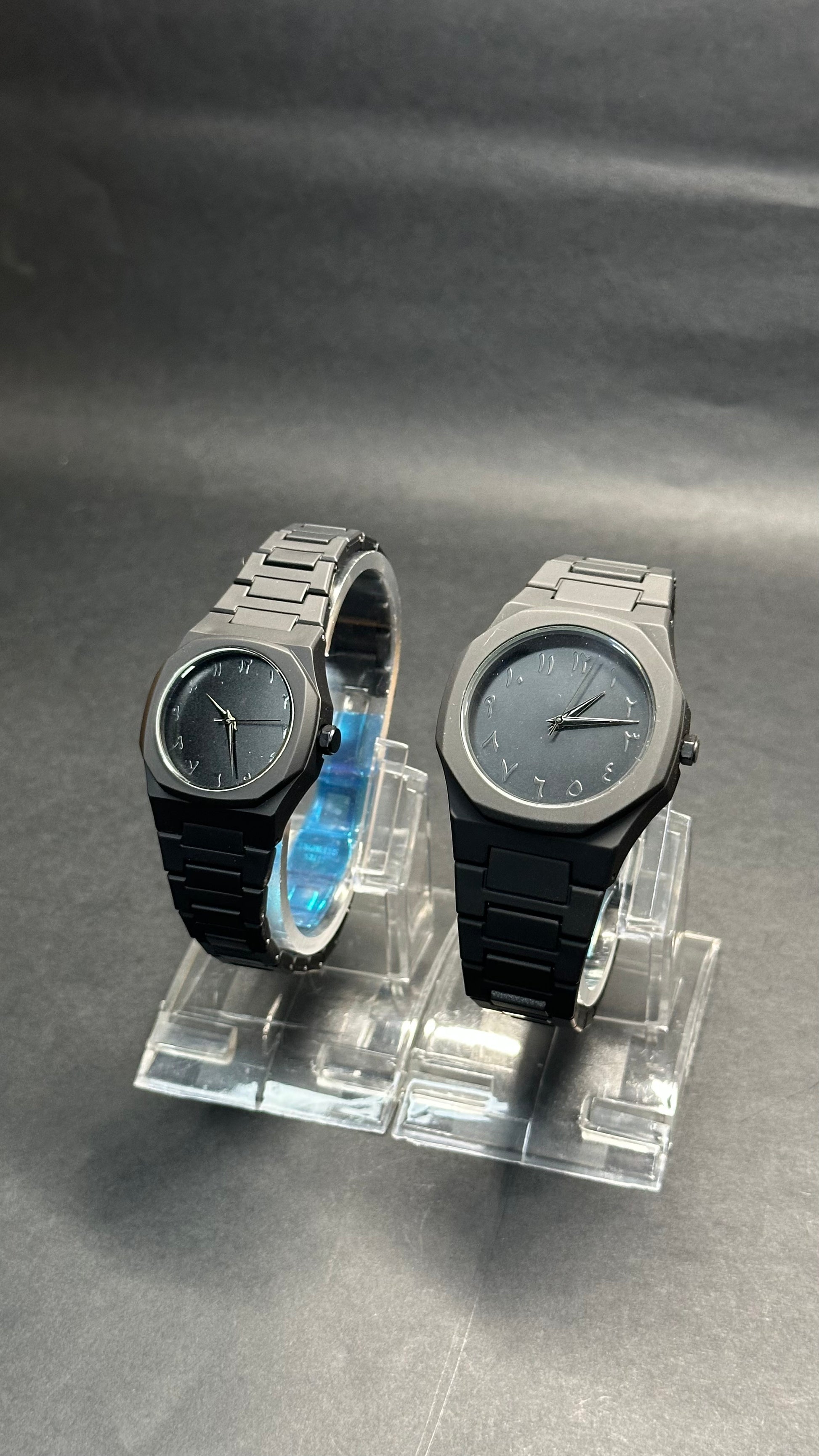 Black Arabic Couple Watch Set - Zyro