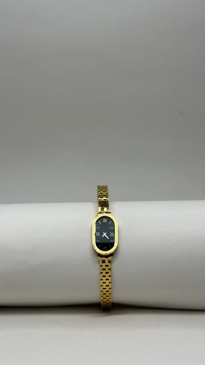 Velour Luxe – Ladies Bangle with Timepiece - Zyro