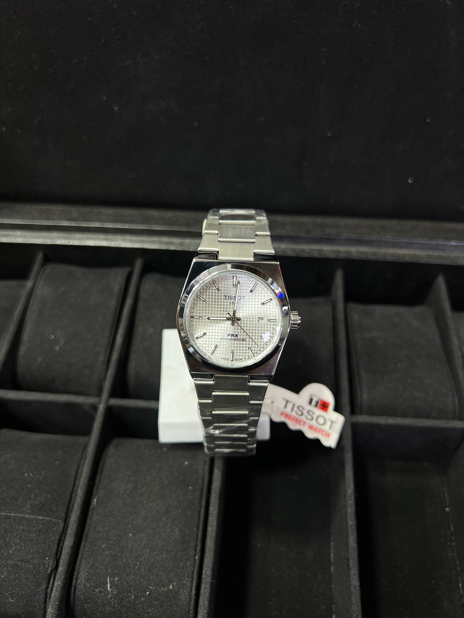 Tissy Textura - Zyro