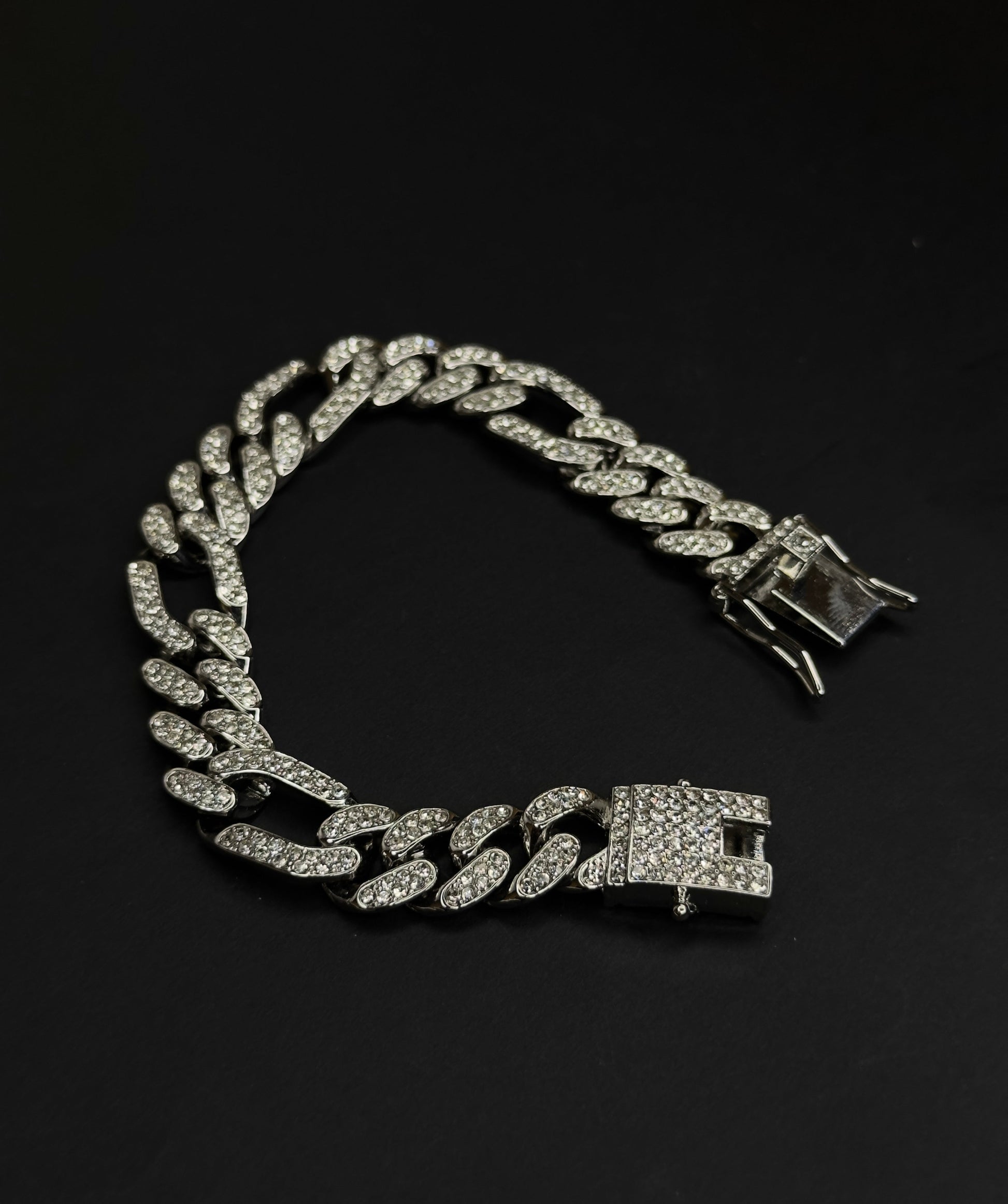 Iced Out Cuban Bracelet Zyro